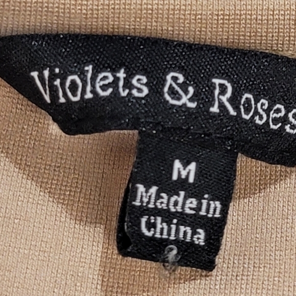 VIOLETS AND ROSES STITCH FIX EXCLUSIVE Women's Size Medium Faux Leather Sleeves - Picture 9 of 11